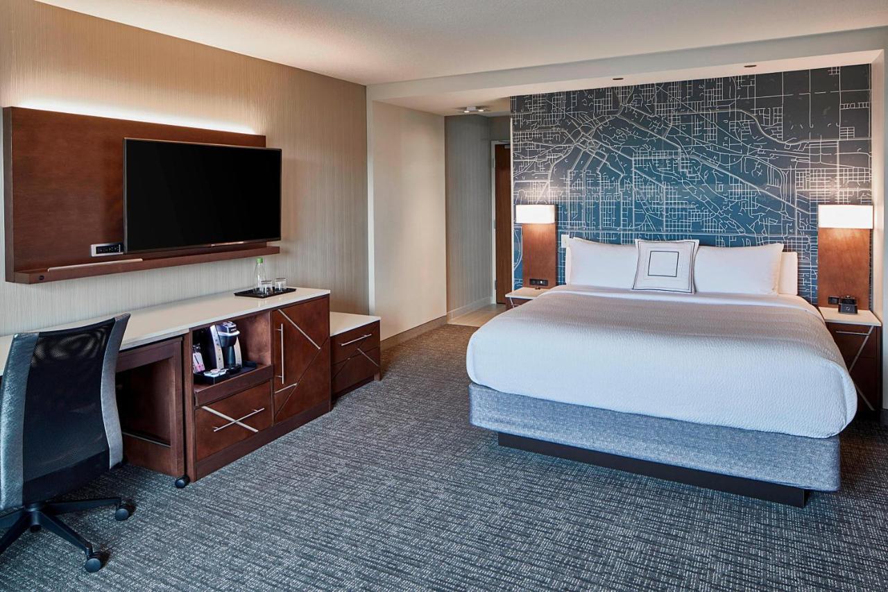 Courtyard By Marriott Minneapolis West Сент-Луис-Парк Экстерьер фото