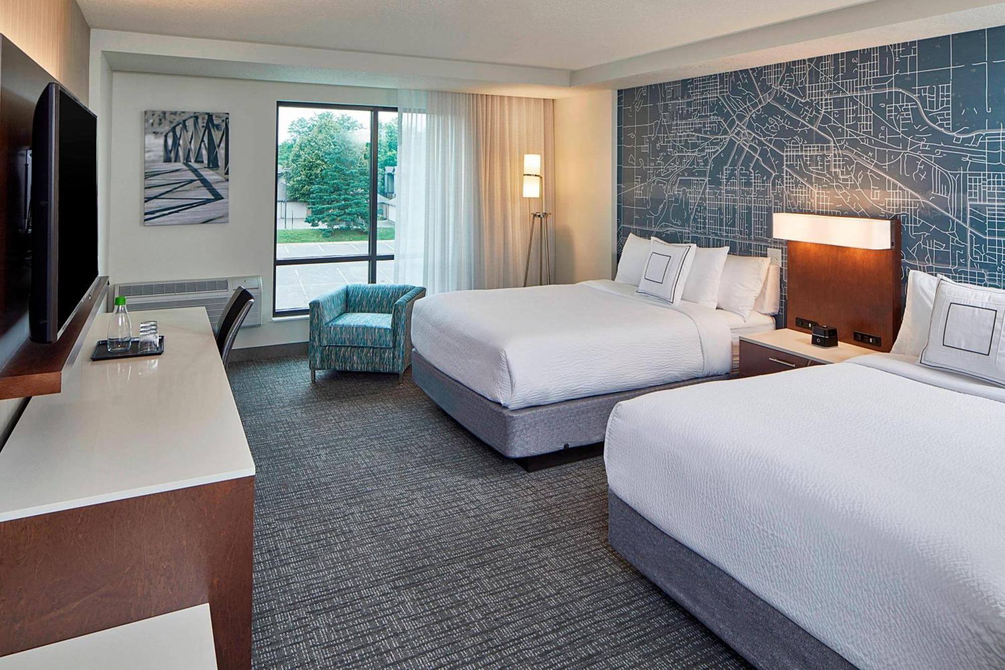 Courtyard By Marriott Minneapolis West Сент-Луис-Парк Экстерьер фото